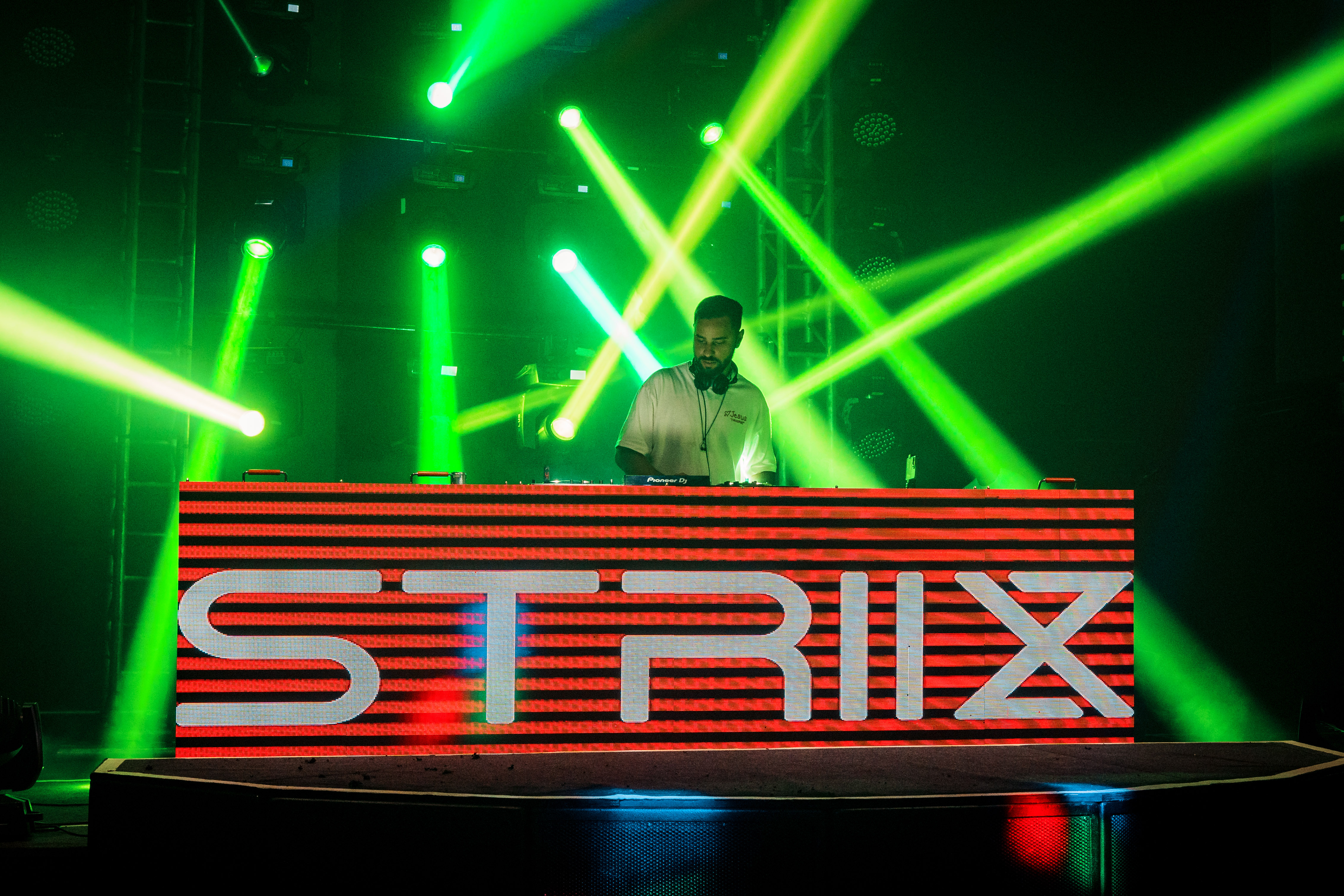 STRIIX em apresentação